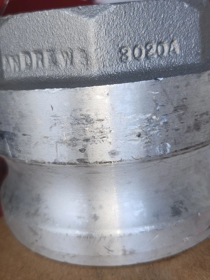 Válvula Grainger Dixon 3020-A-AL aluminio 356T6 tipo A montaje de leva y ranura Foto 2 de 4