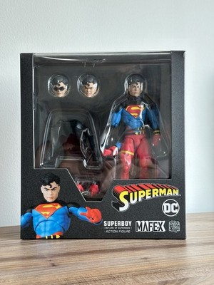BROKEN) The Return of Superman MAFEX No.232 Superboy Figure