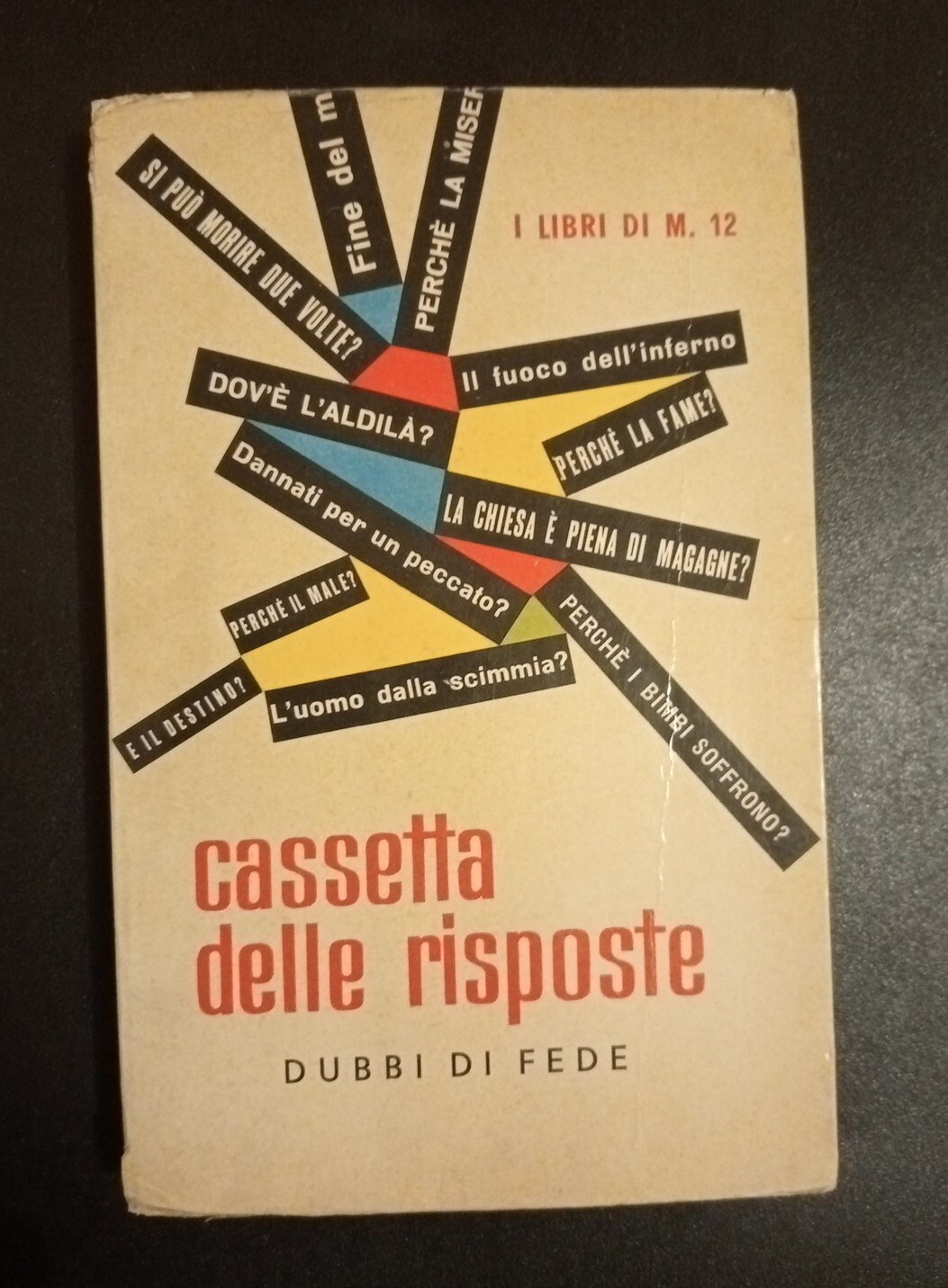 Foto 1 di 24