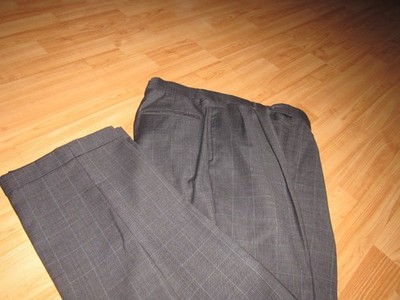 JOS. A. BANK Dress Pants Wool Men's 33 X 30 Pleat Cuff Gray Blue Glen Plaid