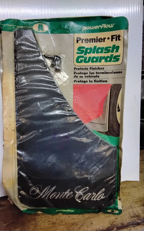 Chevy Monte Carlo 2006 guardabarros delanteros y traseros con logotipo de Monte Carlo nuevo  Foto 4 de 4