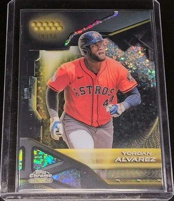 2026 Topps Chrome Black Yordan Alvarez 10 Gold Mini Diamond Refractor /50 Astros