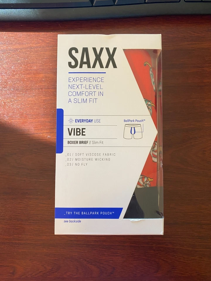 Calzoncillos boxer súper suaves para hombre SAXX VIBE Navidad "Slow Lane" pequeños Foto 3 de 4