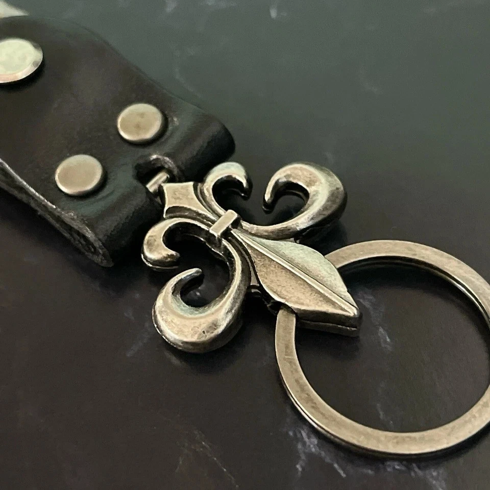 High Quality Handmade Black Leather Carabiner Keychain Limited Offer from Japan - Image 4 of 4