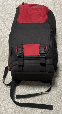 Lowepro Fastpack 100 Camera Backpack (Red/Black)
