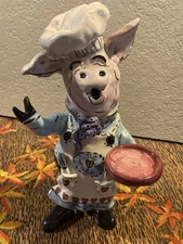 2000 Heather Goldmine pig figurine, The Love Chef, Blue Sky Ceramics, Ontario CA