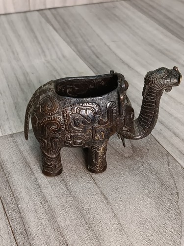 Vintage Chinese Bronze Elaphant Incense Burner Excellent Condition Fast Shipping - Picture 3 of 16