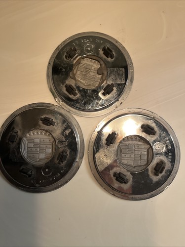 3 - Cadillac 1987 - 1992 6736 OEM Wheel Center Wire Cap Hub Cover Wreath Silver - Picture 5 of 5