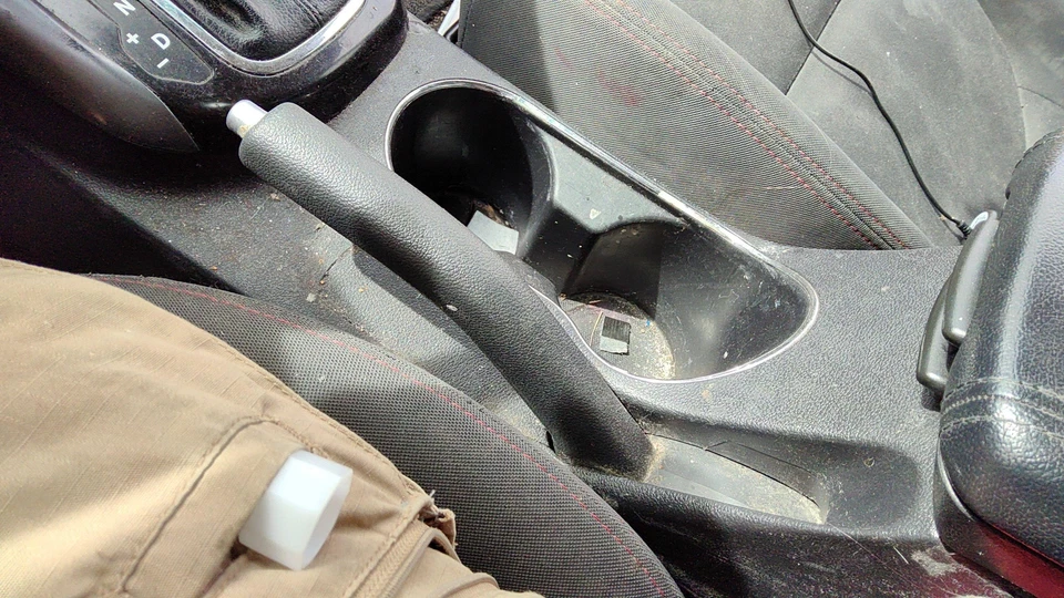 Kia Forte Parking Brake Handle Assembly Oem Emergency Ebrake 2012 - Image 3 of 4