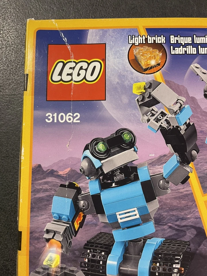 LEGO Creator 3-in-1 Robo Explorer 31062 * Damaged Box * Sealed * 205 pc * - Image 3 of 4
