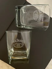 Set Of 2  JACK DANIELS OLD NO 7 SQUARE HEAVY BASE WHISKEY ROCKS GLASS