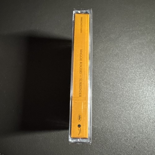 Maggie Rogers SURRENDER signed Cassette Tape BRAND NEW - Picture 5 of 9