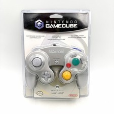 Nintendo GameCube OEM DOL-003 Controller Platinum OEM BRAND NEW - Box Damage!