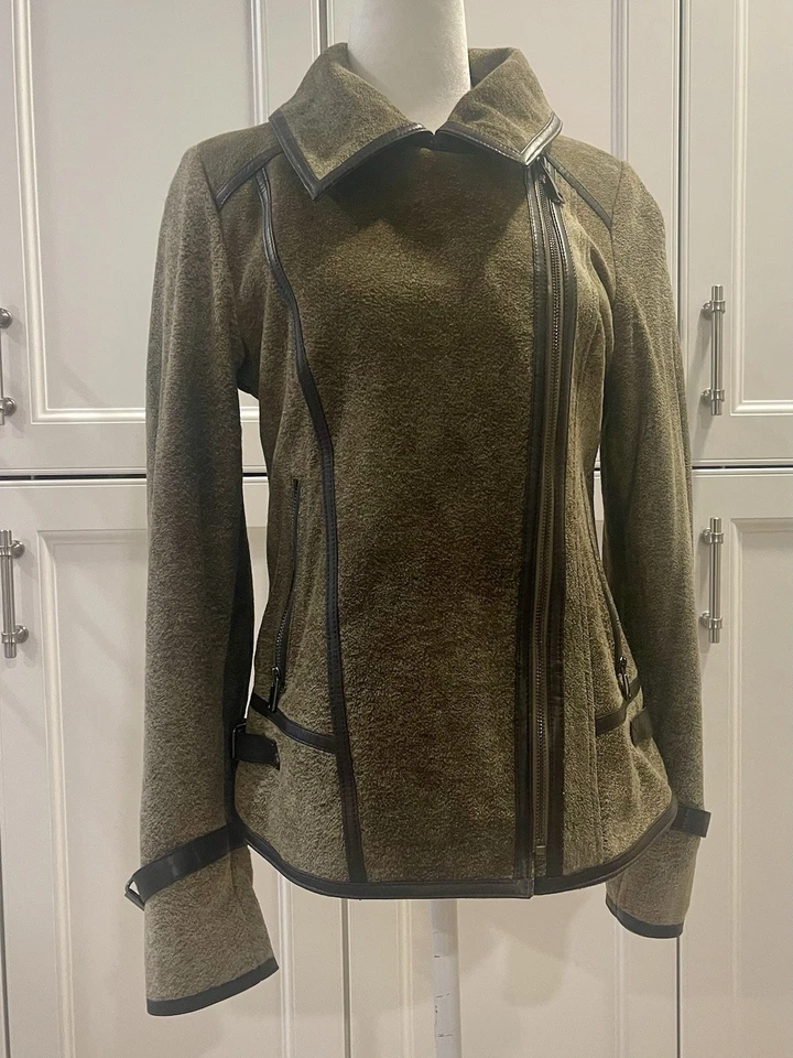 Overland Womens Moto Lambs Leather  Olive Jungle Color Size XS Beige - Image 2 of 4