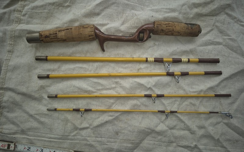 Vintage Eagle Claw Wright & McGill Trailmaster 5 piece Fishing Rod 
