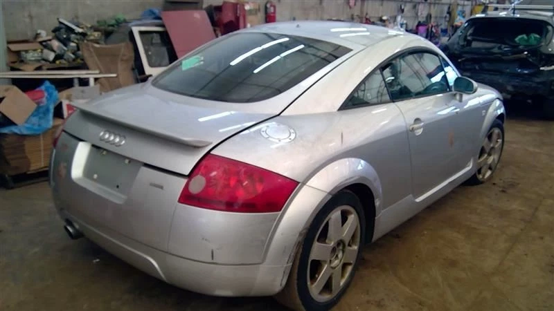 Manual Transmission AWD Quattro 5 Speed Fits 00-02 AUDI TT 5968252 Foto 2 de 4