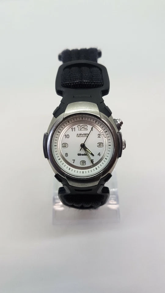 Reloj deportivo Limit 100 metros 35 mm para hombre y mujer correa de reloj deportivo negro Foto 3 de 4