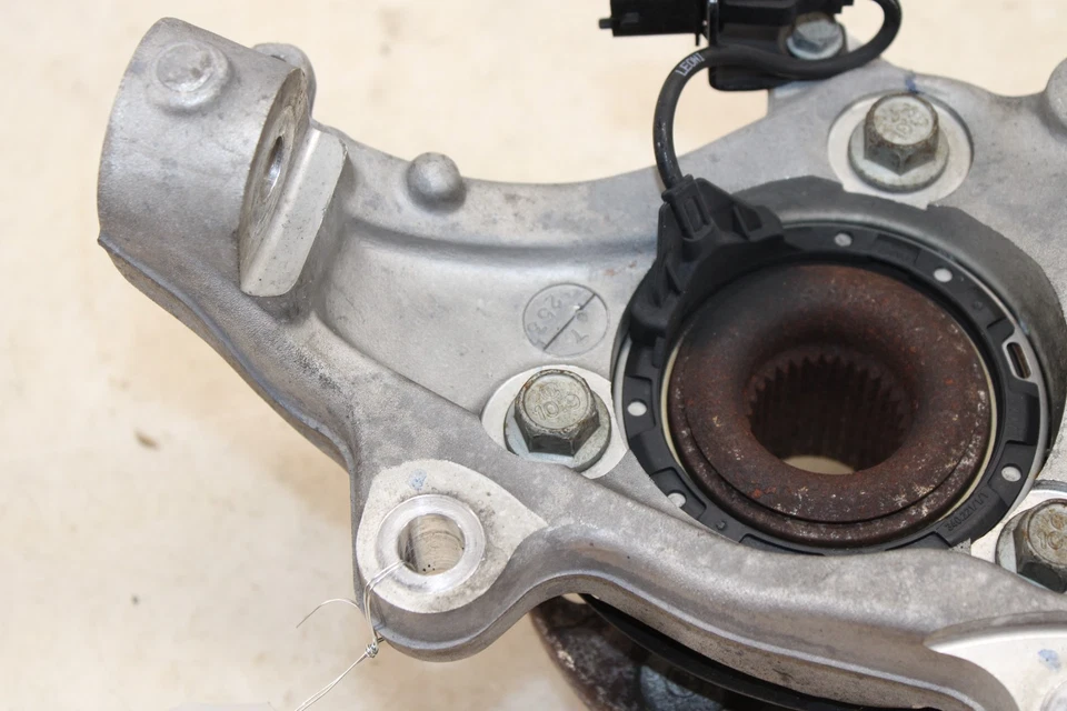 Saturn Sky 2007-2010 nudillo delantero izquierdo/husillo OEM MO106 Foto 2 de 4