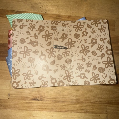 Matilda Jane Heart to Heart Apple Print Grosgrain Bow is 4"H x 6” W New On Card - Picture 2 of 2