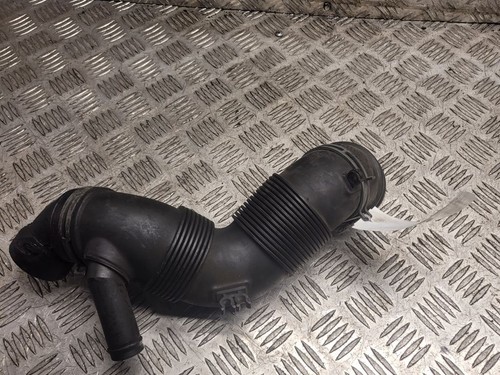 Volkswagen PASSAT B6 2007 Diesel Ansaugrohr Ansaugschlauch Turbolader DRA17236