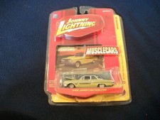 JOHNNY LIGHTNING Muscle Cars '64 FORD FAIRLANE THUNDERBOLT R16 1:64 Diecast