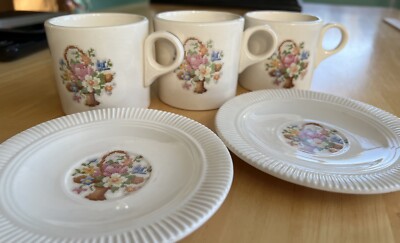 VTG Salem Small Mugs&Saucers Basket Of Flowers Petit Pointe Very Good
