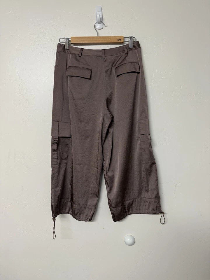 Calça Cropped Yansi Fugel tamanho 6 Taupe - Imagem 2 de 4