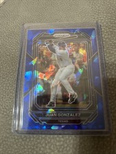 2023 Panini Prizm - Juan González #86 Blue Ice Prizm