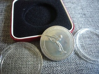 Rolls Royce Enthusiasts' Club 1977 Silver Jubilee coin in presentation case