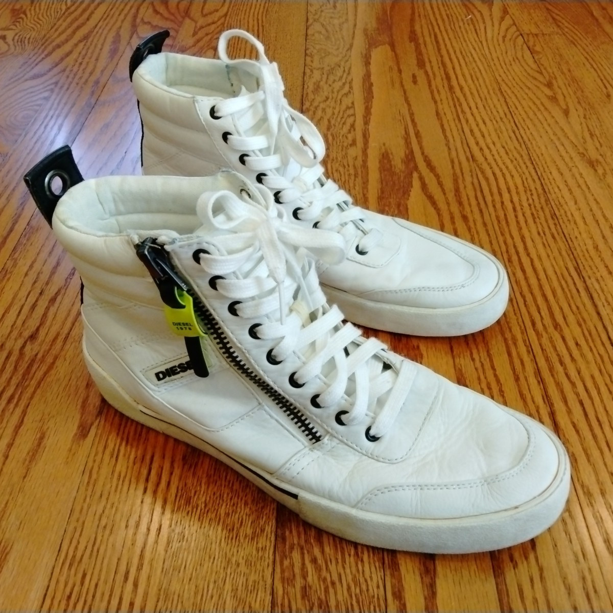 Diesel S-Dvelows 93243 High Top Lifestyle Sneakers Leather Size 10