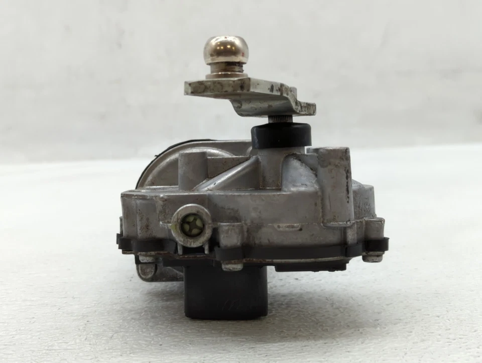 2014-2017 Chevrolet Ss Front Windshield Wiper Motor MBY1E - Image 4 of 4