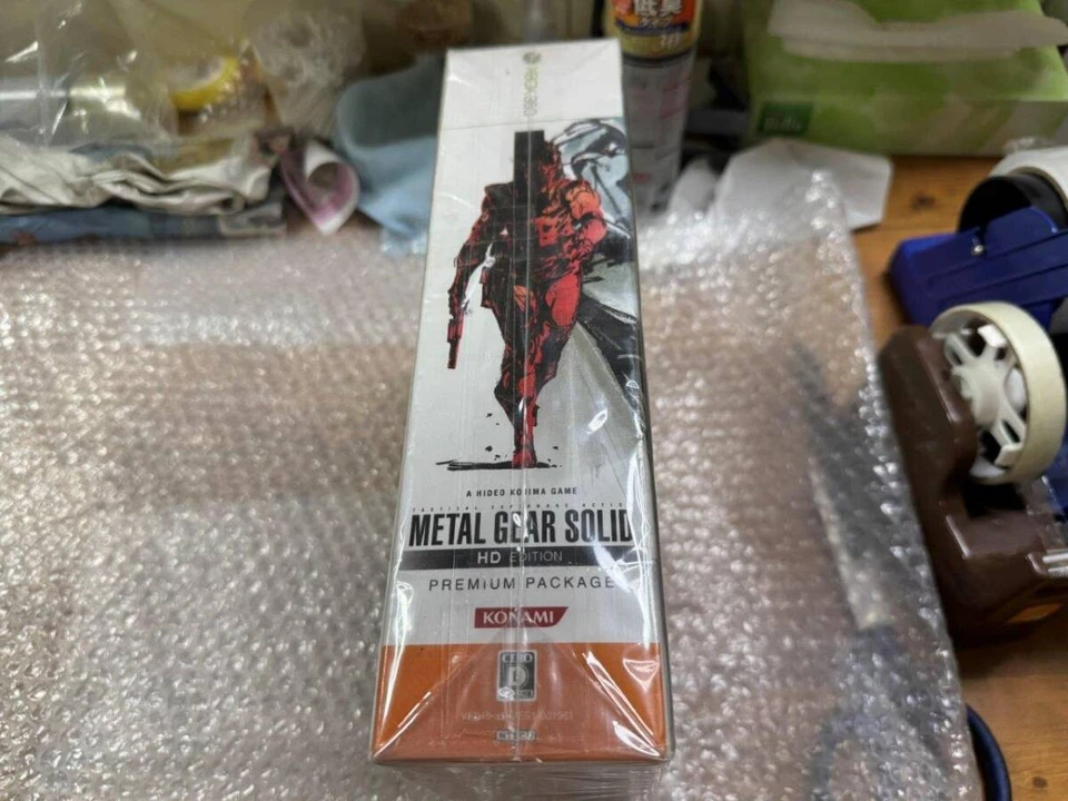 Metal Gear Solid HD Edition Premium Package Xbox 360 Limited NTSC-J New Sealed - Image 2 of 4