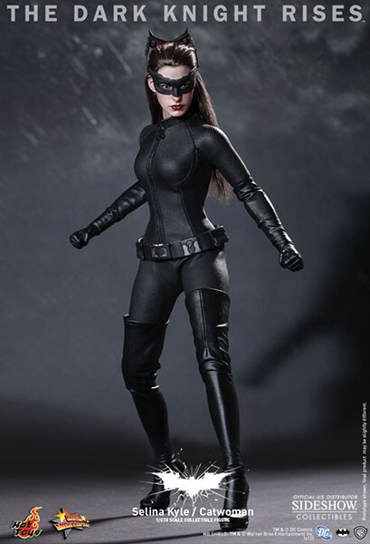 Statuette Hot Toys Catwoman 1/6 une finition luxe MMS188