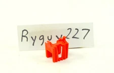 MOTU, Flying Fists He-Man Red back clip, Masters of the Universe, part, pieces