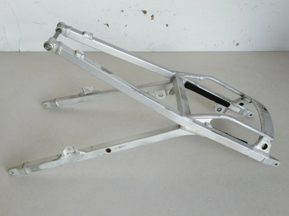 Subchasis trasero plateado para Husqvarna WXC360 WR360 1992 Foto 2 de 4