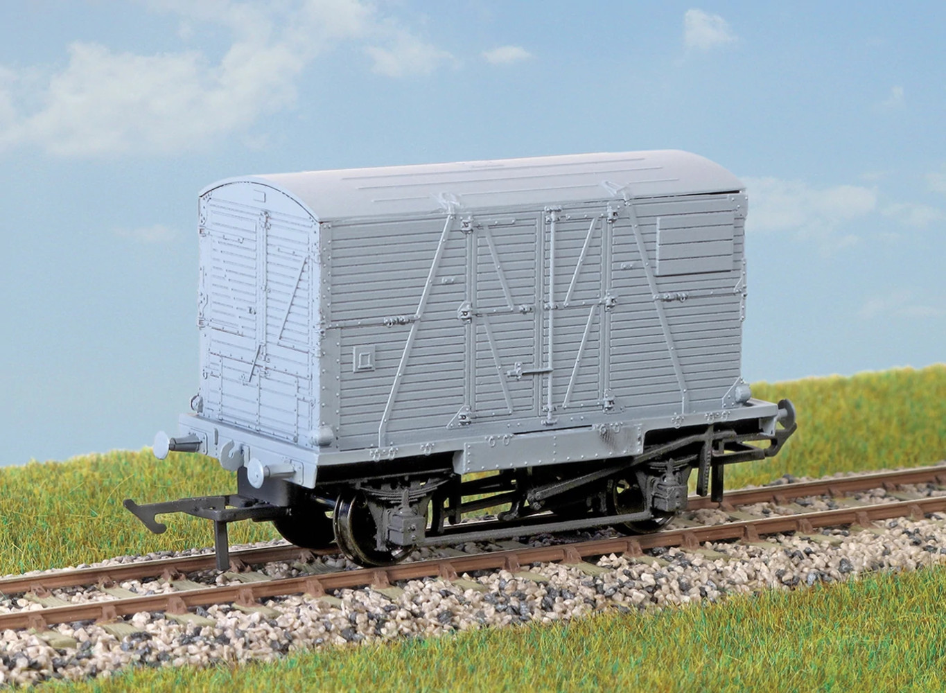 Parkside PC52 OO Gauge BR Conflat A Container Wagon Kit
