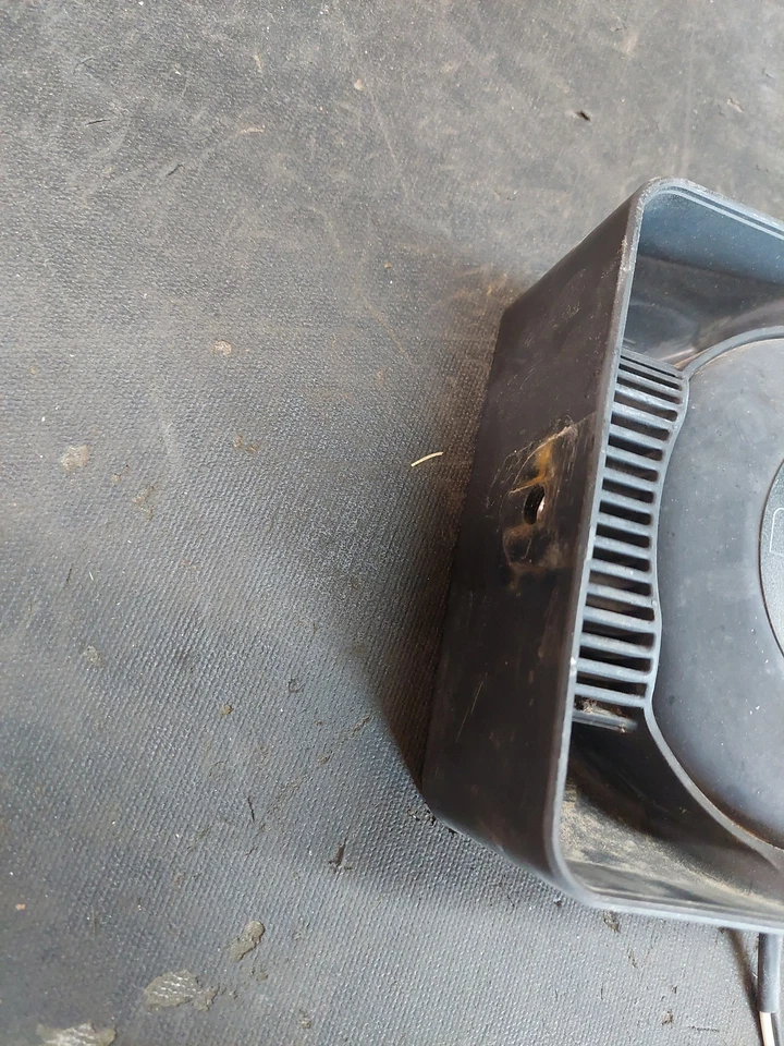 Altavoz Sirena Federal Signal ES100C 100W - Negro Foto 3 de 4