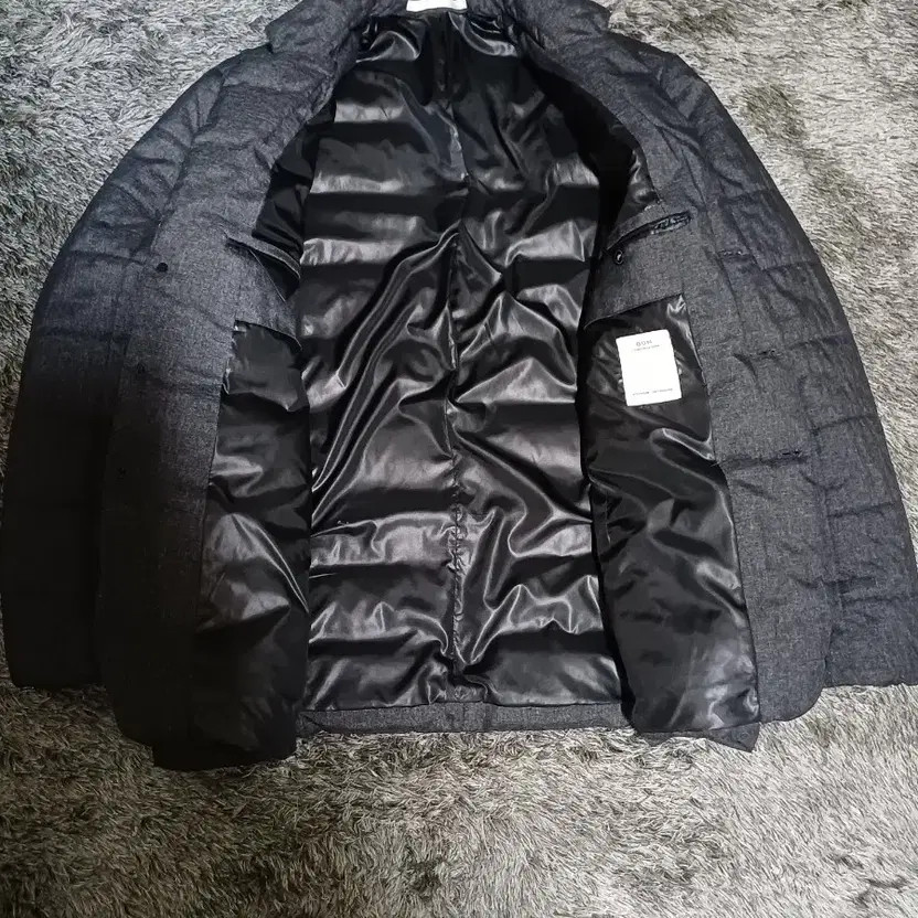 BON Formal Duck Down Padding Jacket - Size 105-110 - image 1