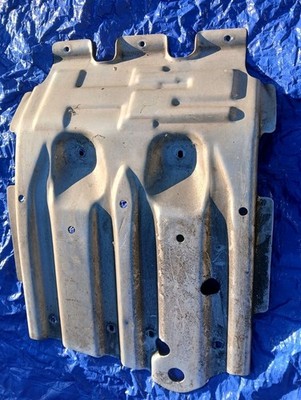 2003-2009 Hummer H2 Front Frame Skid Plate 15058411 OEM for sale