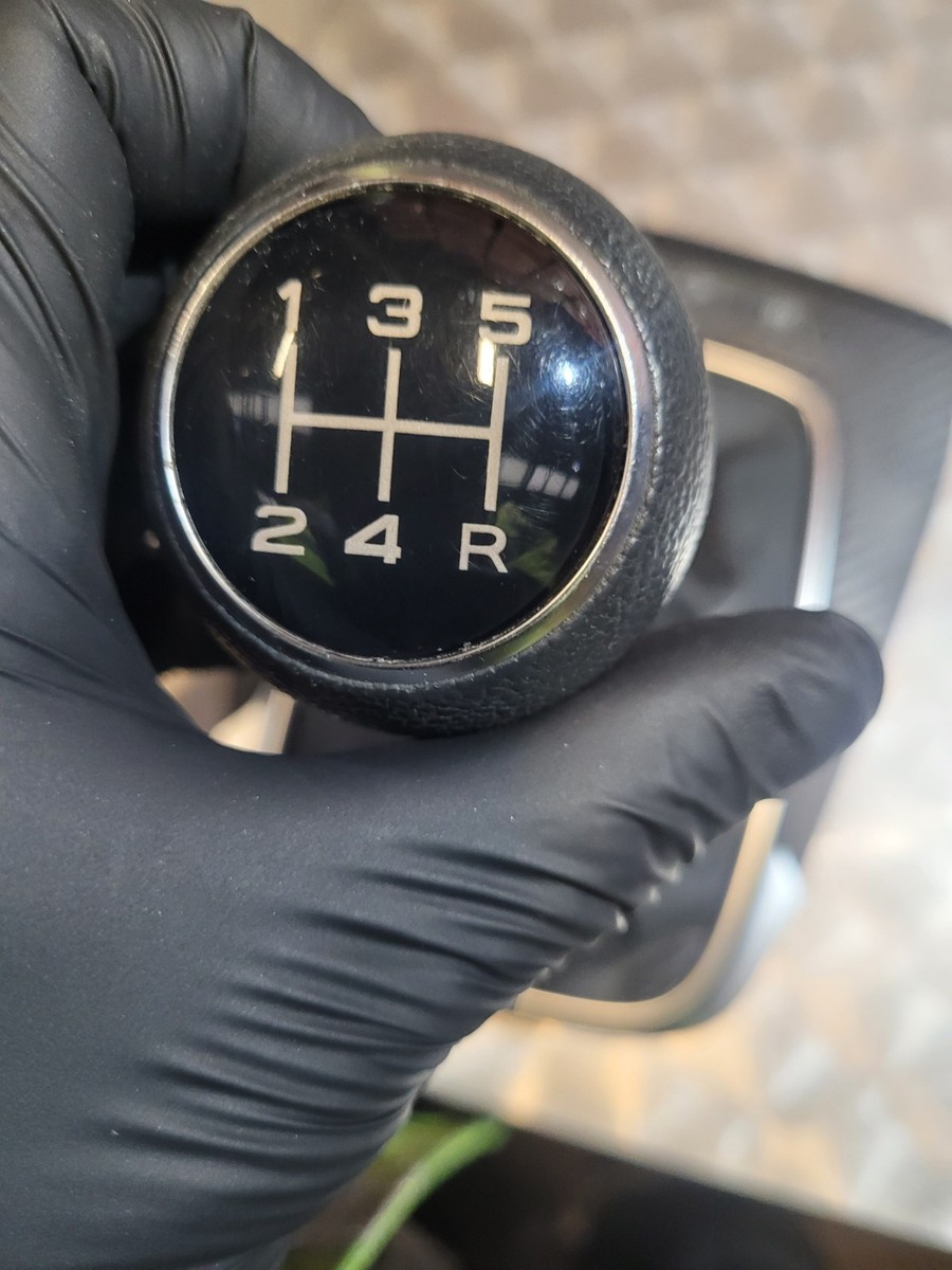 2022 MG ZS 5 SPEED MANUAL GEARSTICK KNOB & GAITER 10732672 | eBay
