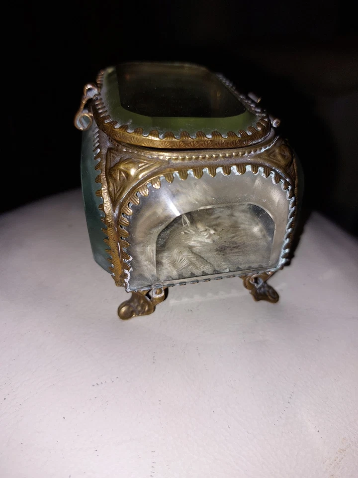 Small Antique Bevelled Glass and Gilt Metal Jewellery/Trinket Casket C1900 - Image 2 of 4