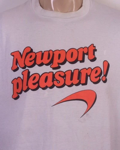 vintage 80s 90s Newport Pleasure! T-Shirt Cigarettes single stitch SZ L