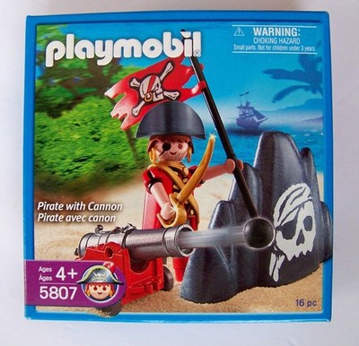 Playmobil Pirates 5807 Pirate figure w/ Cannon NEW and rock formation with skull