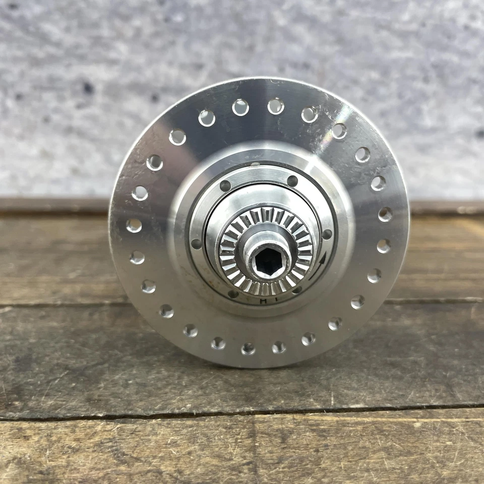 Buje Delantero Hadley 100mm 48H H300100 R15.0 Plateado Hecho en EE. UU. MTB Brida Alta QR Foto 2 de 4