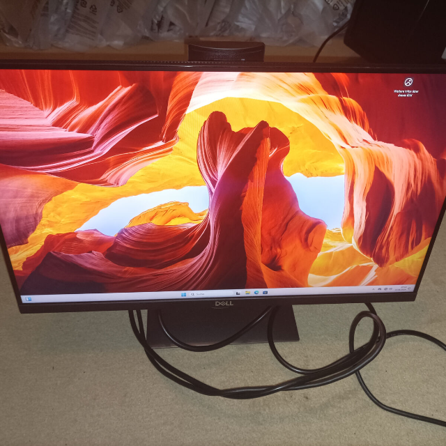Monitore der Firma Dell