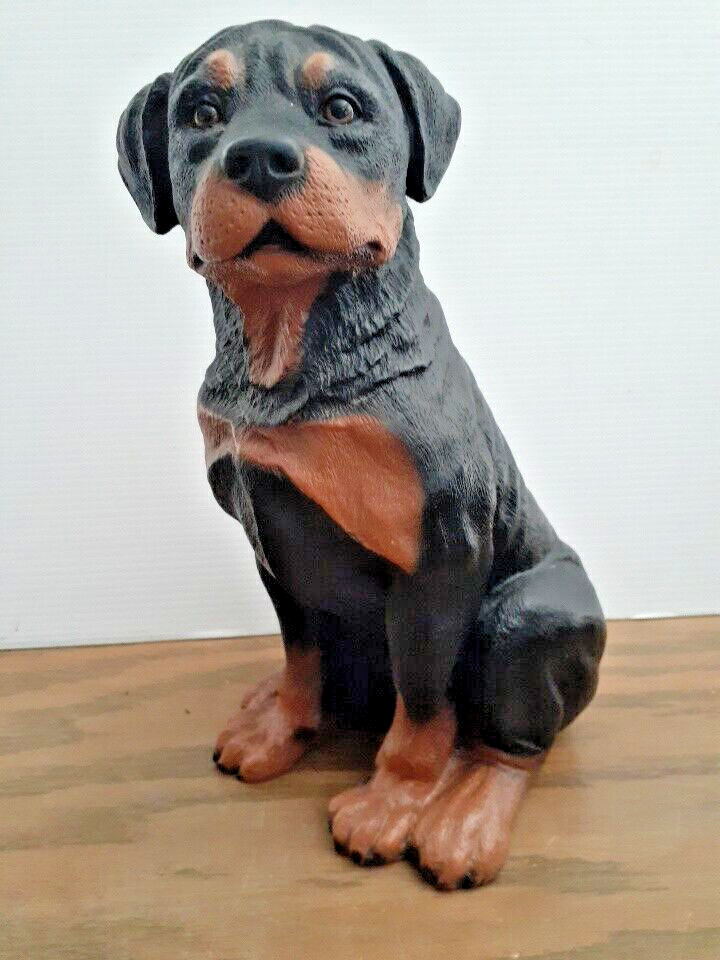 Rottweiler - une statuette de chien, un buste suspendu, une décoration unique pour un amoureux