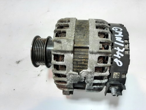 VOLVO V40 Hatchback Alternator 2.0 Diesel 140kw 2015 22575718 - Picture 4 of 6