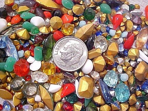 310 VTG GLASS RHINESTONES HUGE LOOSE MIXED LOT JEWELRY REPAIR CRAFT FINDINGS W - Picture 1 of 12