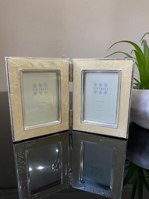 NEU SIXTREES ''ZÜRICH'' VERSILBERTER WEISSER EMAILLE DOPPEL-FOTORAHMEN 2'' X 3''