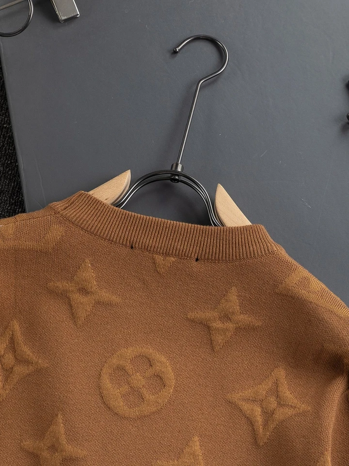 Men's full logo autumn T-shirt long-sleeved sweater brown 15 - Image 4 of 4